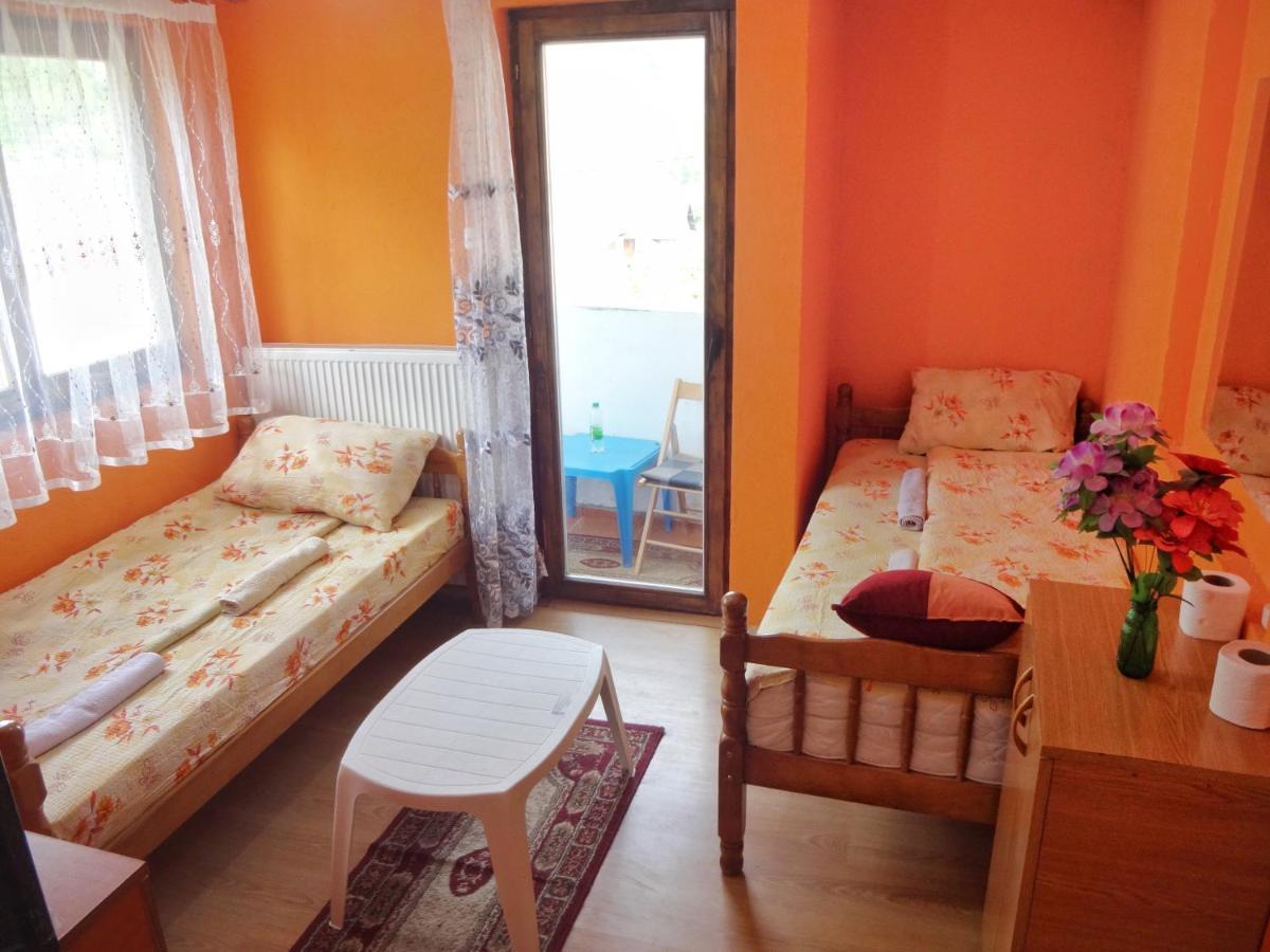 Virmal Hotel Фоча Екстериор снимка